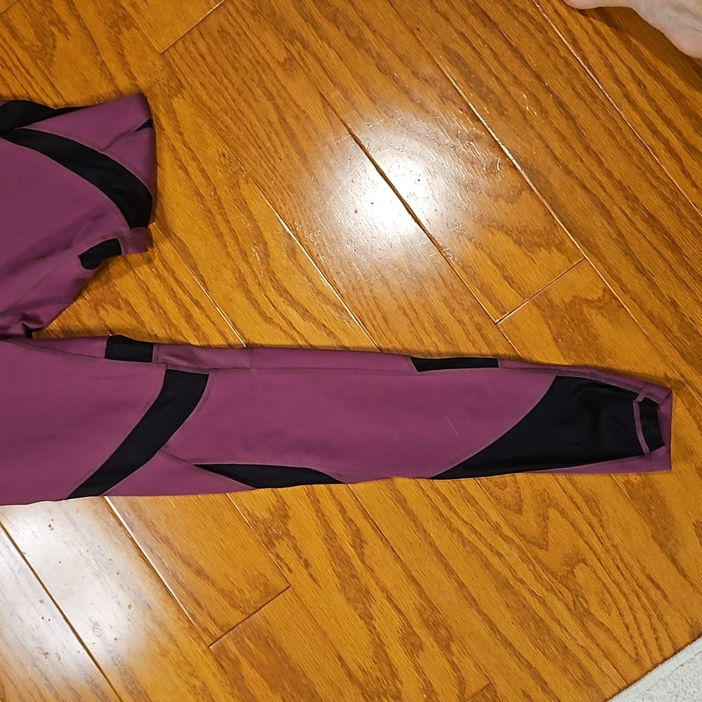 Zella Maroon and Black Yoga Pants - Picture 2 of 6